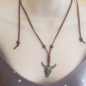 NEW! Rustic Bronze Cow or Bull Head Skull Pendant w. Adjustable Faux Suede Cord
